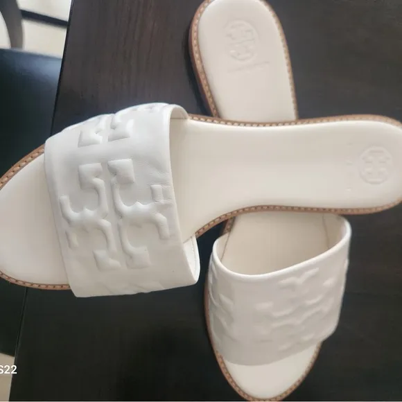 Tory Burch White Textured Sandals