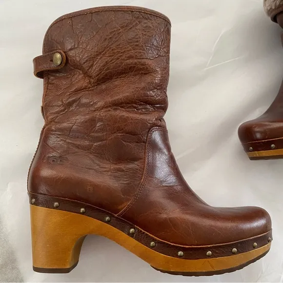 UGG Australia 1001793 Lynnea II Clog Boots Chestnut Brown Genuine Leather Size 7
