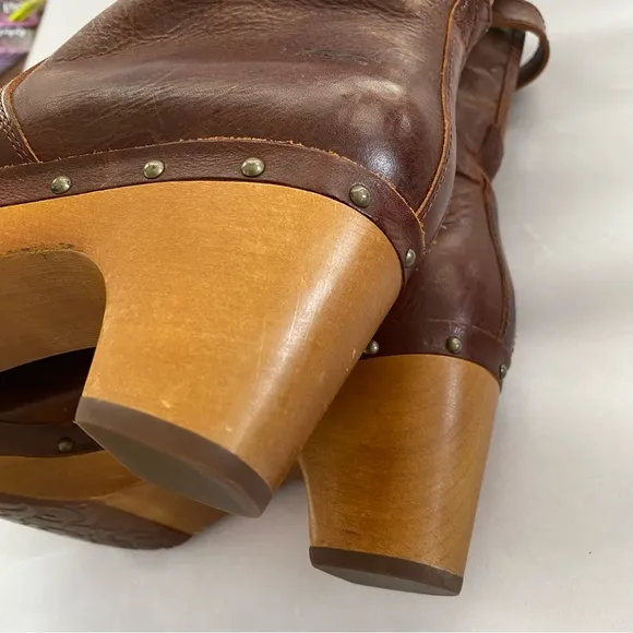 UGG Australia 1001793 Lynnea II Clog Boots Chestnut Brown Genuine Leather Size 7