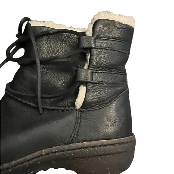 UGG® Australia Caspia Black Leather Ankle Boots Women’s Size 7​​​​​