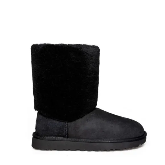 UGG Black Classic Short II Sherpa Cuff Boots Size 10