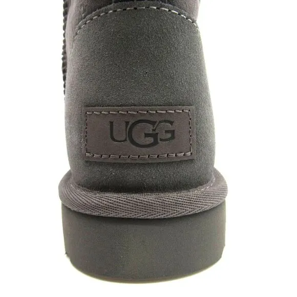 UGG CLASSIC MINI II SHEEPSKIN BOOTS IN GREY SZ 6