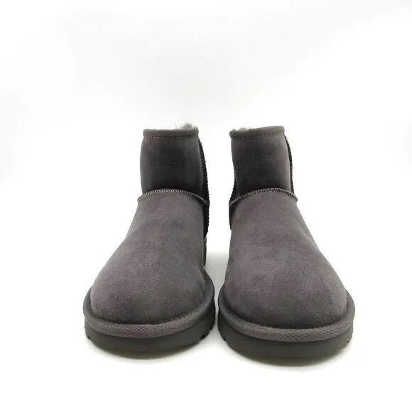 UGG CLASSIC MINI II SHEEPSKIN BOOTS IN GREY SZ 6