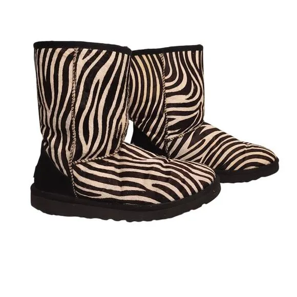 UGG Classic Short Exotic Zebra Boots Women's size 9