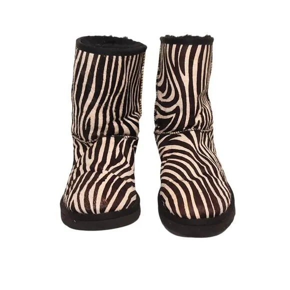 UGG Classic Short Exotic Zebra Boots Women's size 9