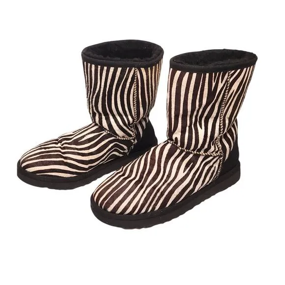 UGG Classic Short Exotic Zebra Boots Women's size 9