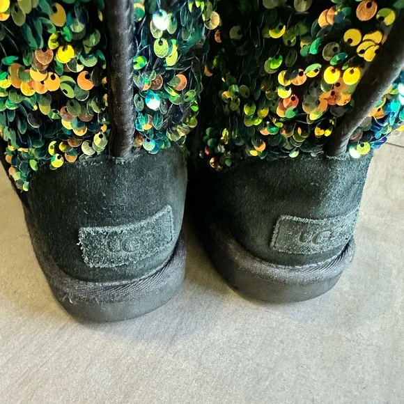 UGG Classic Stellar Sequin Boots size 3