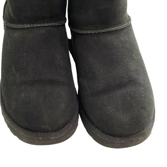 UGG Classic Tall II Boots Black Size 6