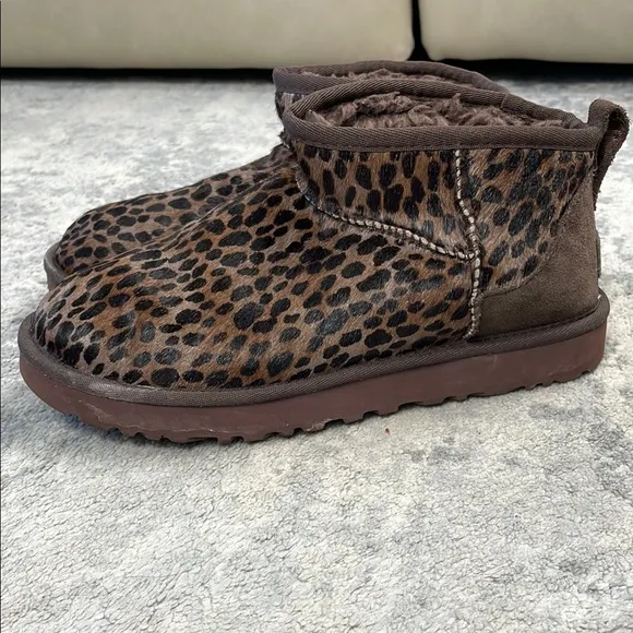 UGG Classic Ultra Mini Caspian Burnt Cedar Leopard Cheetah Animal Calf Hair 8
