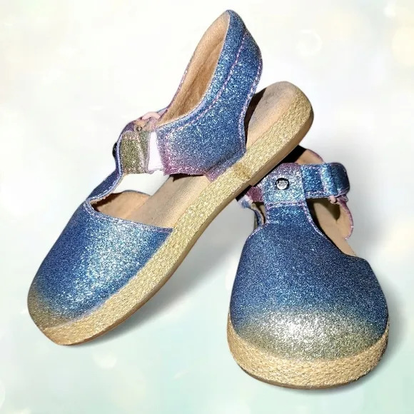 UGG Emmery Sandals