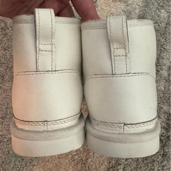 Ugg ‘Neumel’ Leather Chukka Boots