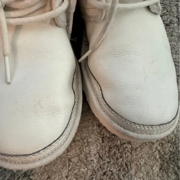 Ugg ‘Neumel’ Leather Chukka Boots
