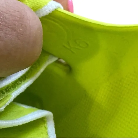 UGG Sport YEAH Lime Green Sandals Youth 6