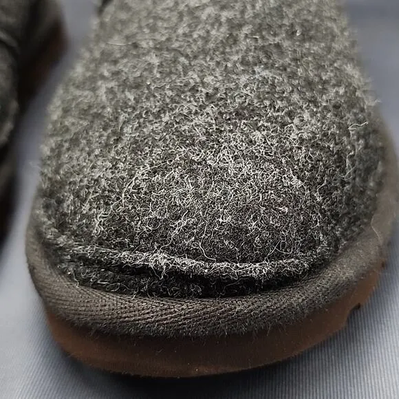 UGG STYLE REFELT CHUKKA NEUMEL CHARCOAL COLORWAY WOMAN'S 11.0 NWOB GORGEOUS 😍