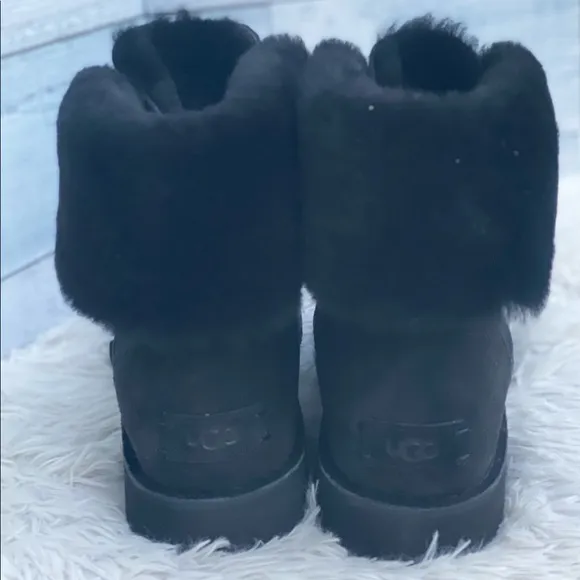 UGG Weylyn Boots