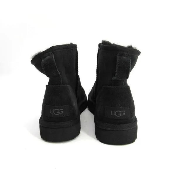 UGG Women's Classic Mini II Sheepskin Boots in Black Sz 6