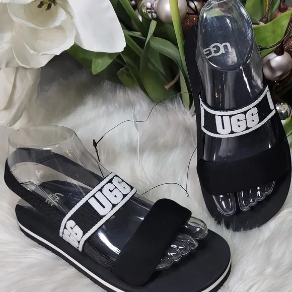 UGG Zuma sling sandals black Youth/ Women's7