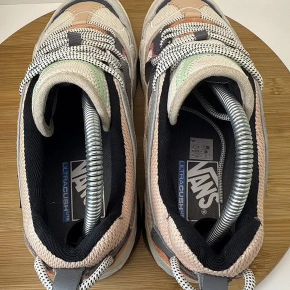 VANS Varix WC Turtledove Wafflecup Ultra Cush Lite Mens 7 Women 8.5