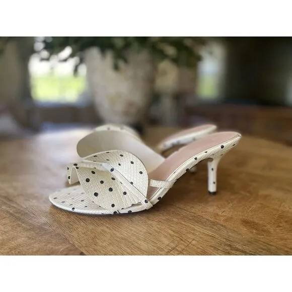 Vero Cuoio, A D Daughters Cream /Black Genuine Leather  Women’s Size6.5 Sandals