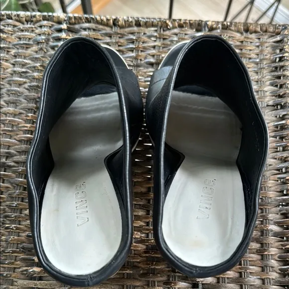 Vince Allison Peep Toe Black Leather Slip On Mule Bootie Block Heel size 9.5