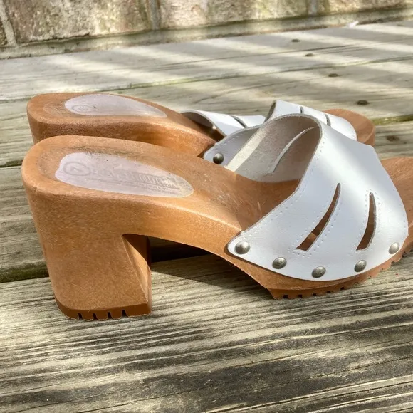Vintage 1998 White &amp; Brown The Leather Collection High Heeled Sandals