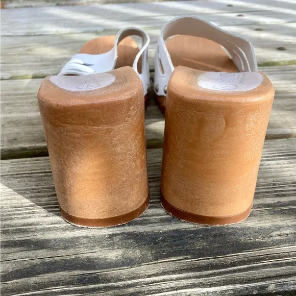 Vintage 1998 White &amp; Brown The Leather Collection High Heeled Sandals