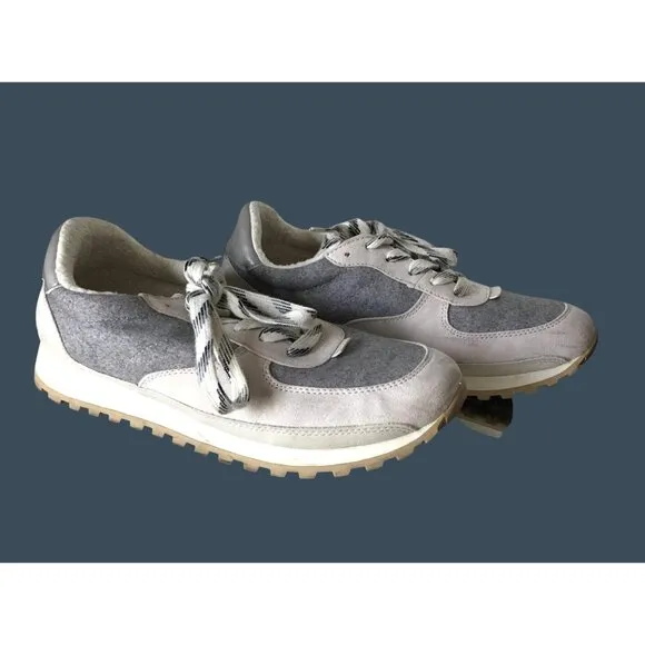 Vintage Gray &amp; White Lace-Up Sneakers Size 9 Unisex