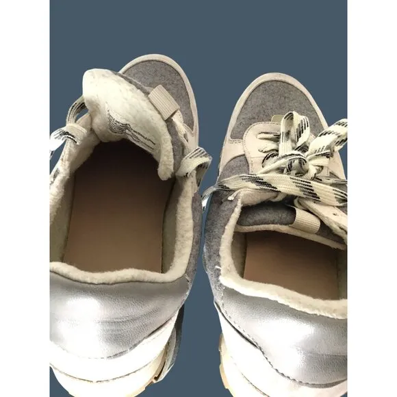 Vintage Gray &amp; White Lace-Up Sneakers Size 9 Unisex