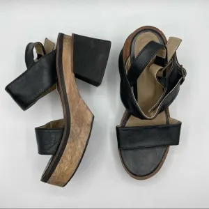 Vintage Y2K 90's 70's MG Platform Leather Sandals
