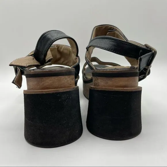 Vintage Y2K 90's 70's MG Platform Leather Sandals