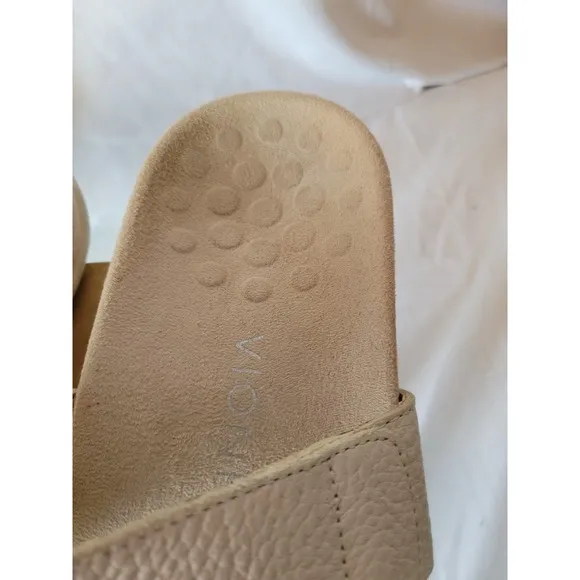 Vionic Jeanne Sandals Ivory Womens Size 9 Wide Braided Slide Hook &amp; Loop