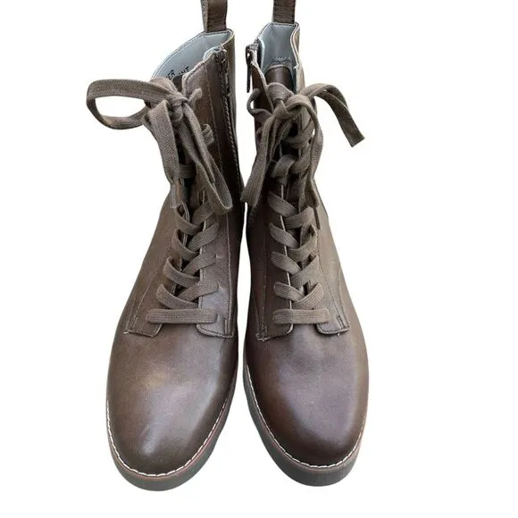 Vionic Lani Boots Brown Leather Lightweight Lug‎ Sole Water Repellent, Size 8 W