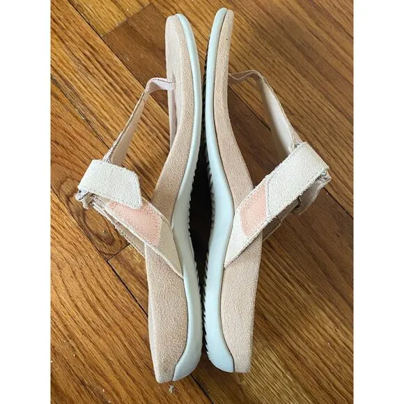 Vionic women’s rest wanda pink t-strap sandals size 6 wide