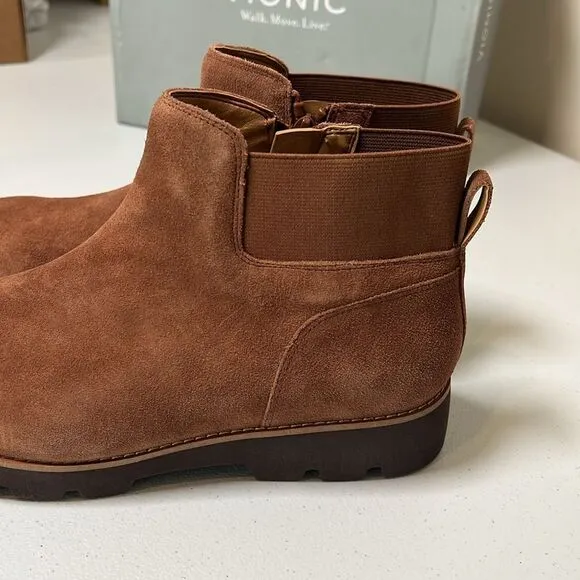 VIONIC BRIONIE CHELSEA BOOT WOMEN'S