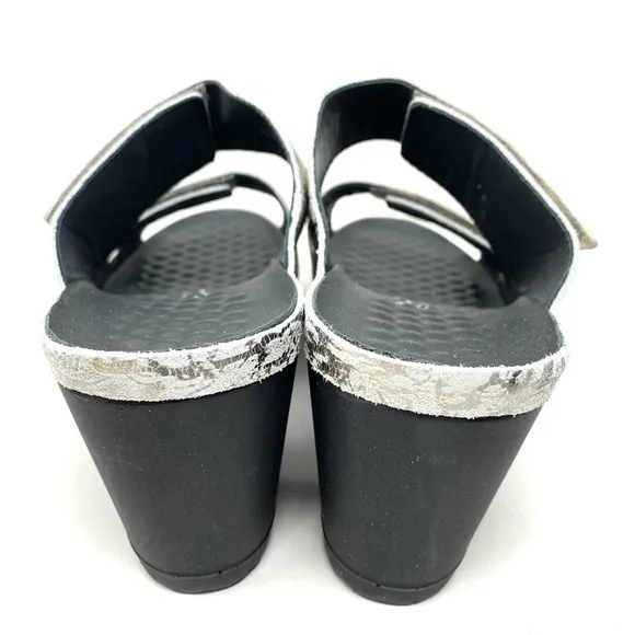 Vital 5104 Petra Clown Creme Leather Comfort Sandals