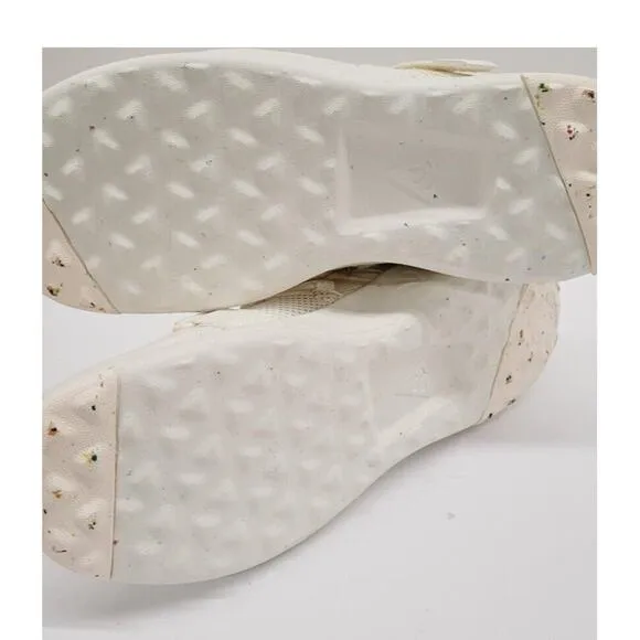 Wasted Collective Shoes Earth Shoe 01 Size 7 White NIB EXCELLENT Comfy