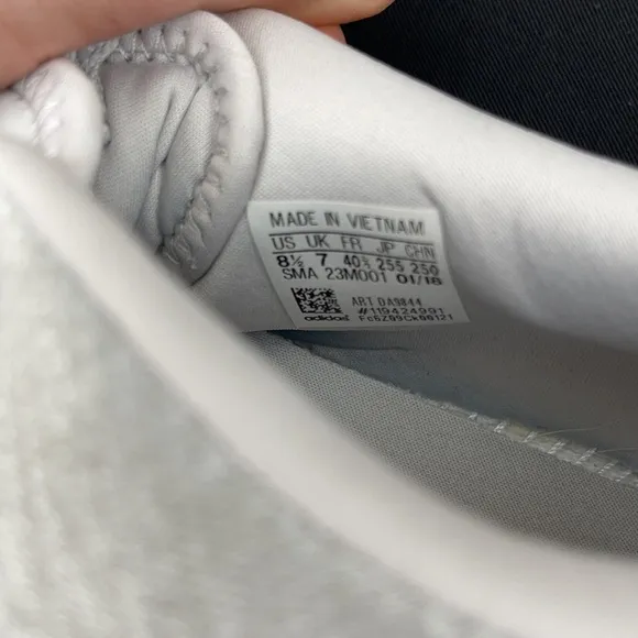 Women’s Adidas Cloudfoam Tracer Shoes