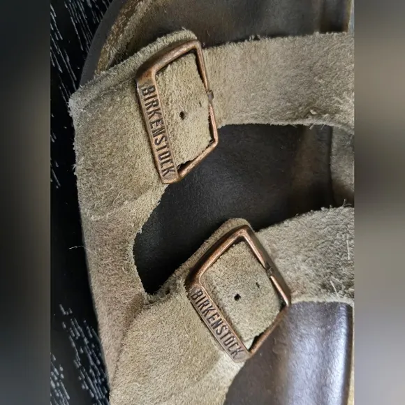 Women's Birkenstock Arizona Taupe Suede Leather Sandals, Size 7