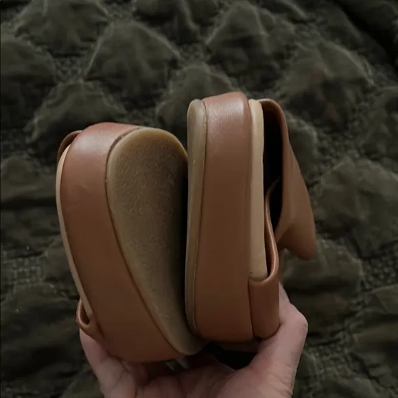 Women's Brown Slide Sandals