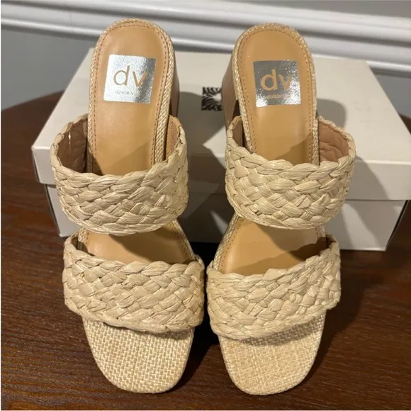 Women's Dolce Vita Raffia Sandals - Size 7.5 Worn for 3 hrs (I kept the 7)