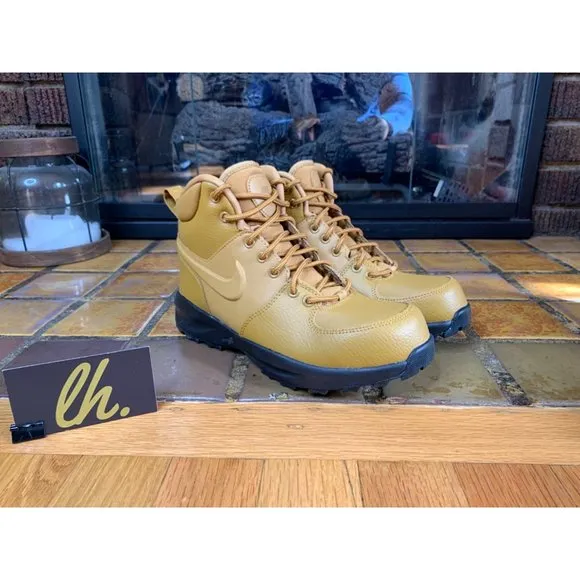 Youth 6.5y Nike Manoa LTR “Wheat” Leather Boots BQ5372-700