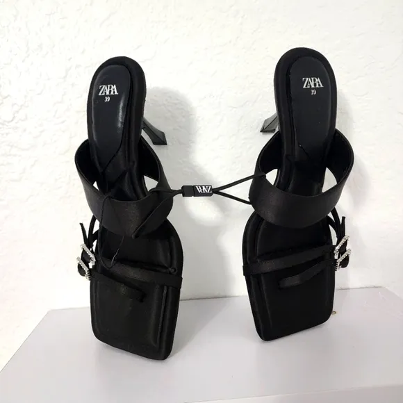 Zara New Heeled Black Mule Sandals With Rhinestone Buckles.  Size US 8