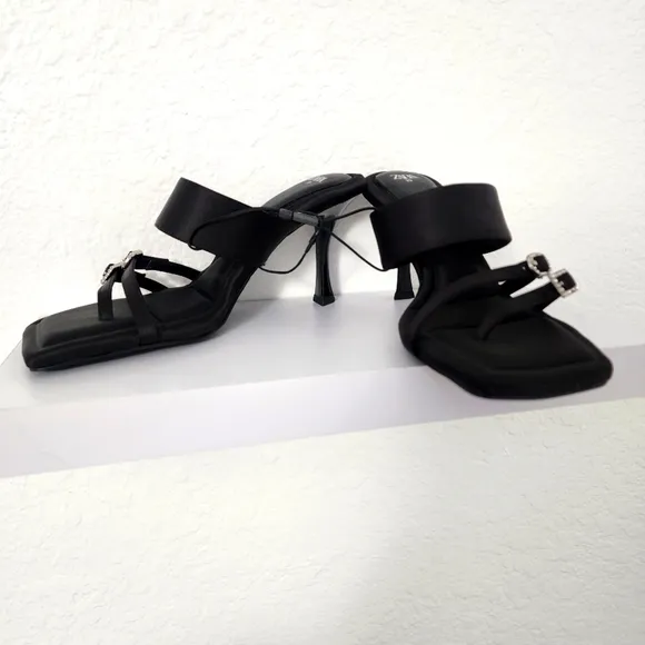 Zara New Heeled Black Mule Sandals With Rhinestone Buckles.  Size US 8