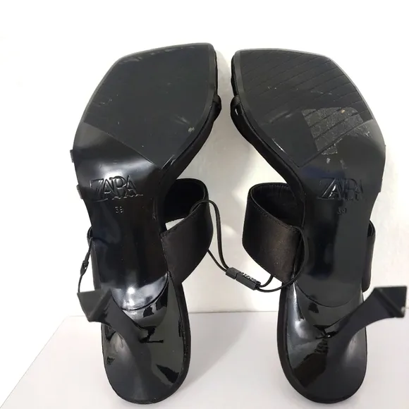 Zara New Heeled Black Mule Sandals With Rhinestone Buckles.  Size US 8