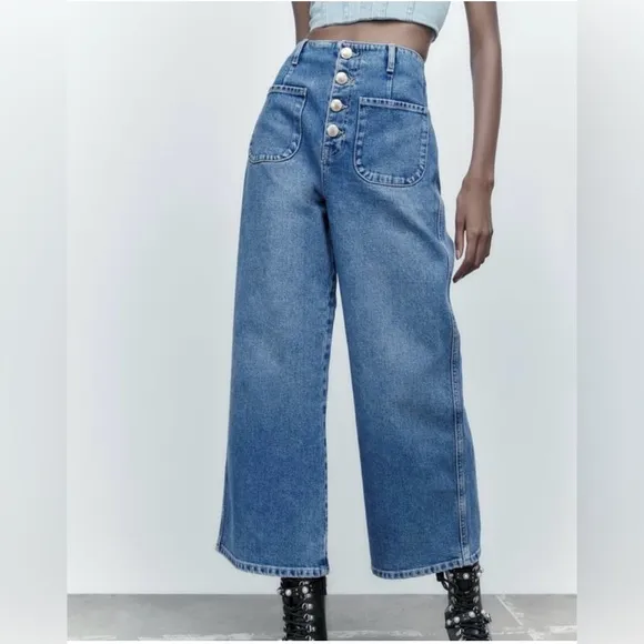 Zara Wide Leg High Rise Cropped Jeans